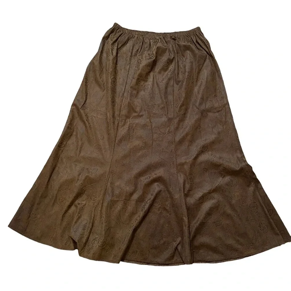 Tantrums skirt, size small - Picture 5 of 7